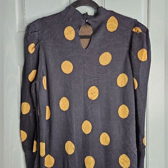 Who what wear, tan and black sweater dress, blouses puffer sleeves, size large - Picture 2 of 5